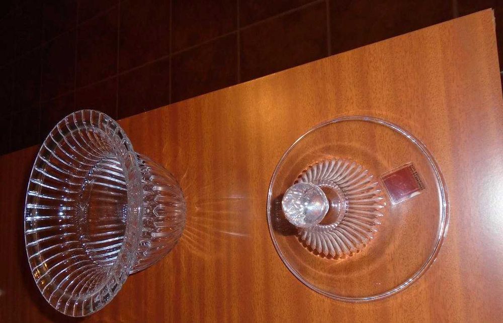 Cristal - duas peças lindíssimas  novas.