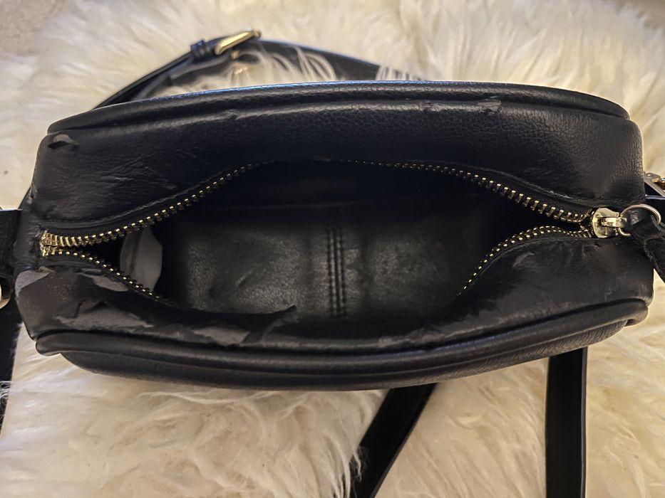 Torebka listonoszka czarna Esprit