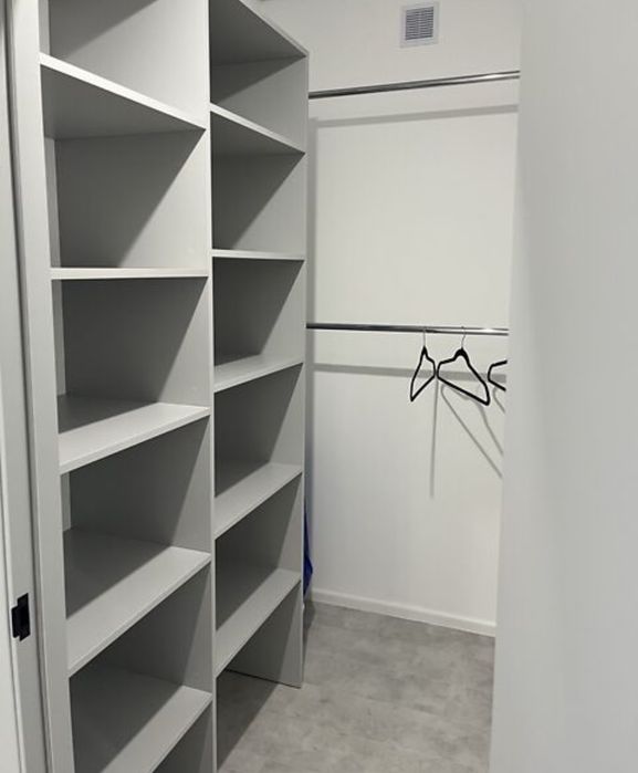 Продаж квартири в новобудові з сучасним ремонтом