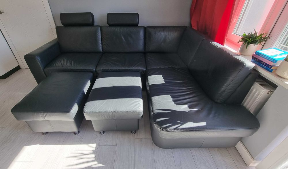 Narożnik Maximus ze skóry + 2 pufy