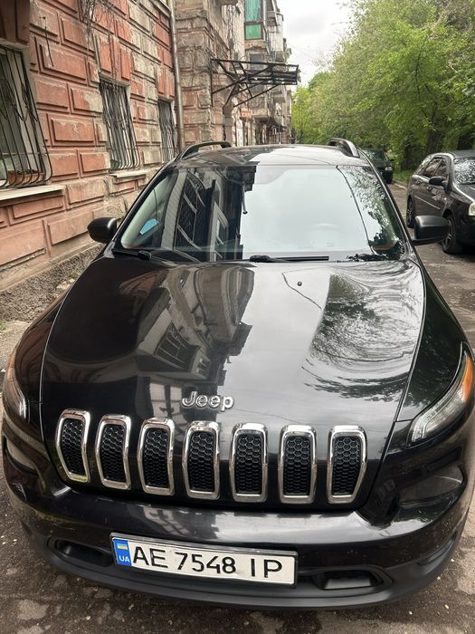 Продам Jeep cherokee