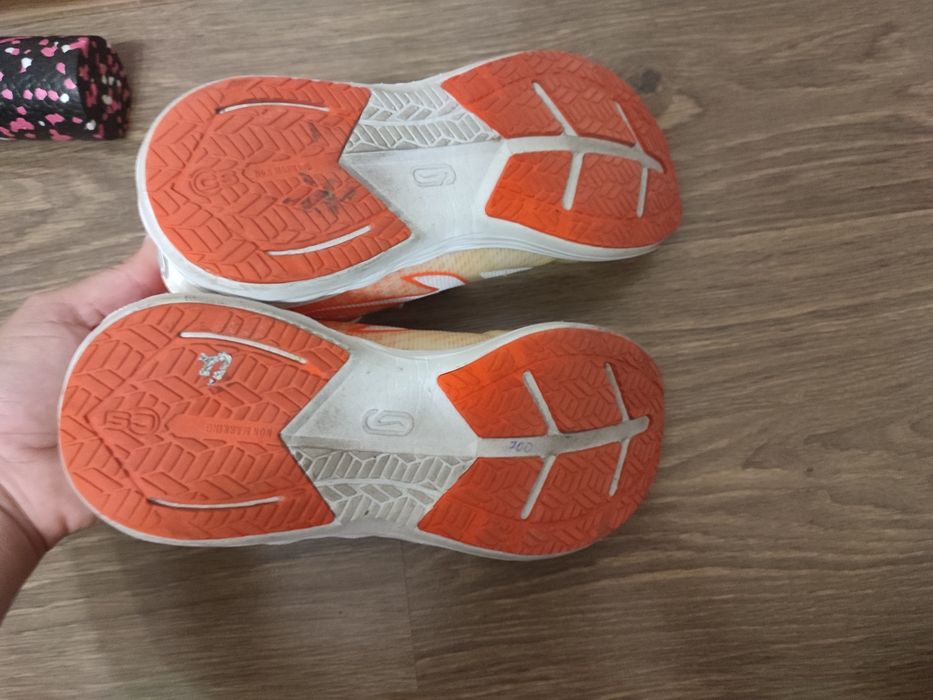 Кросівки Decathlon р. 35, 22 см