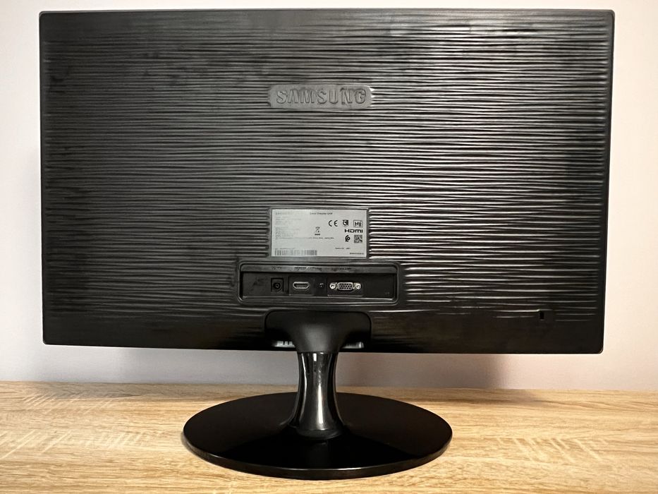 Monitor Samsung S24D330H