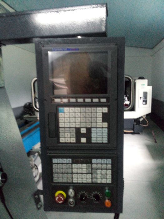 Centro de Maquinagem 3 eixos, CNC