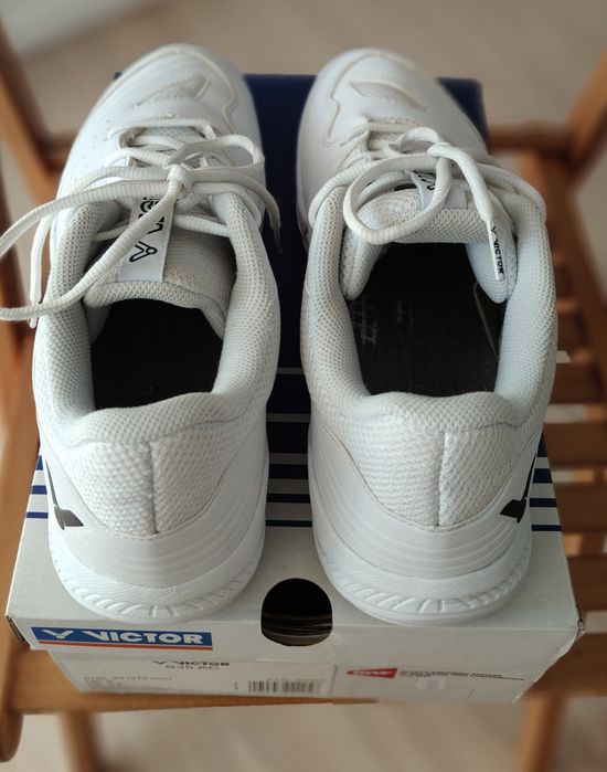 Buty do badmintona VICTOR S35 AC rozm.43