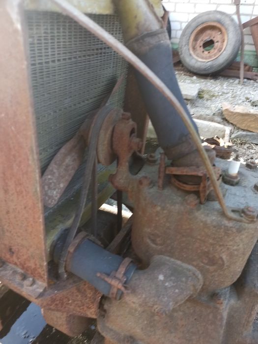 Двигун під відновлення