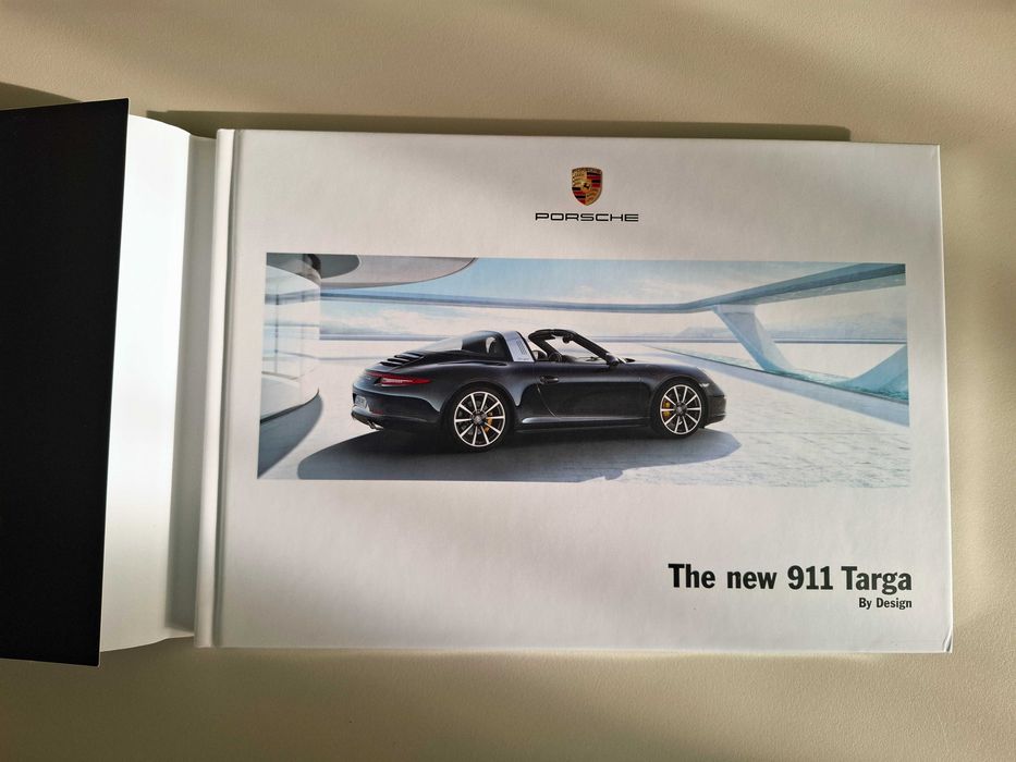 5 x Catalogos Porsche -  EN
