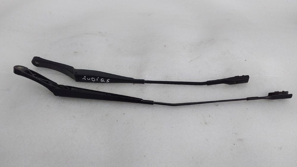 Conjunto Hastes Escova Frente AUDI Q5 (8R)
