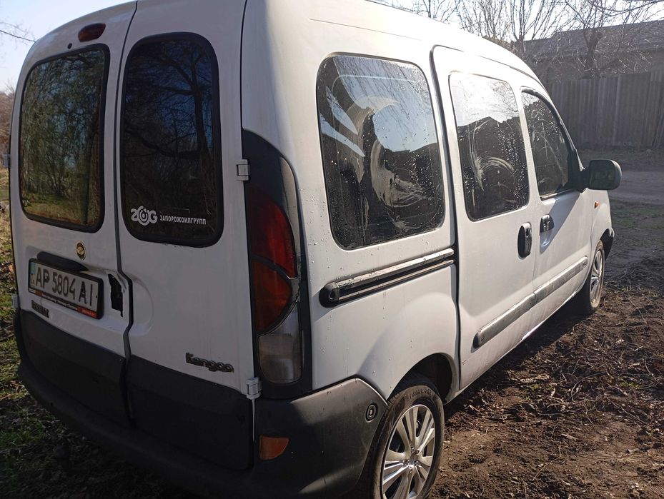 В рассрочку Renault Kangoo 1.9 дизель грузопассажир