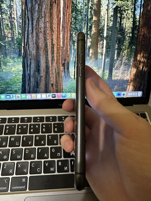 iPhone 11 на 64 гб