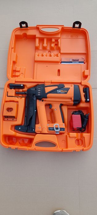 Gwożdziarka osadzak gazowy. Ramset Trak Master Pulsa Technolody
