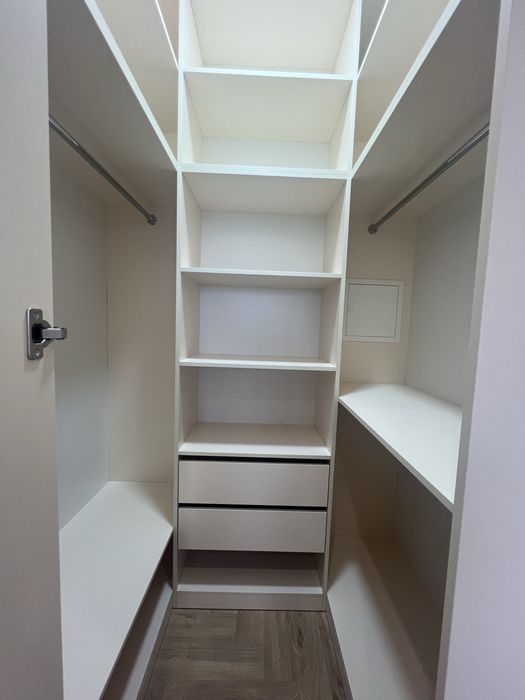 Продаж сучасного таунхаусу