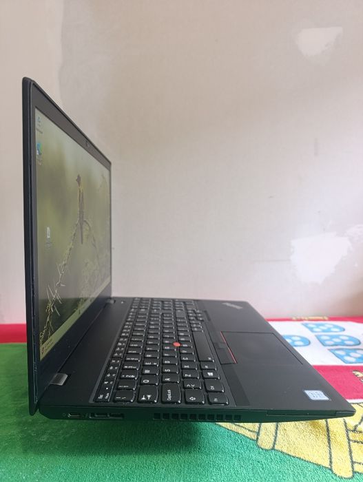 Lenovo Thinkpad T580 (i5 8th - 16GB RAM - 256GB SSD)