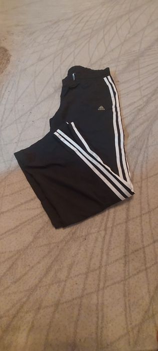 Спорткостюм ADIDAS для девушки,подростка.