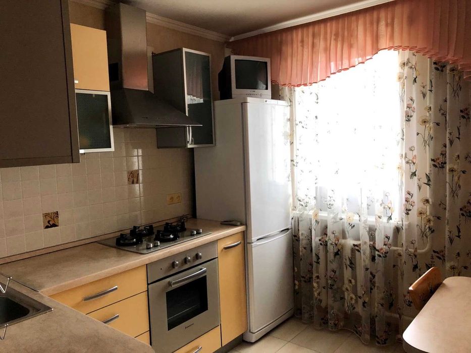 Сдам 2х-комнатную квартиру на Таирова