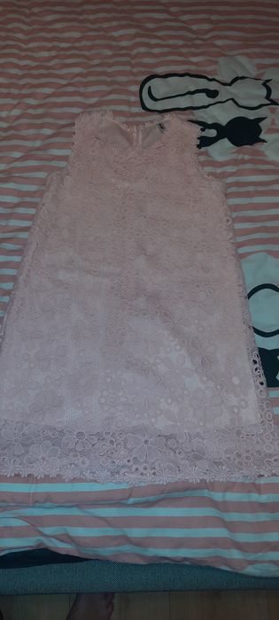 Платье  на девушку