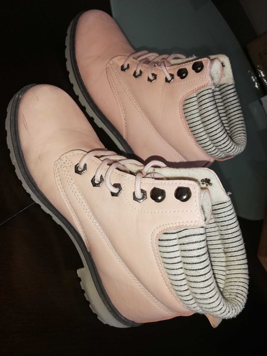 Botas cano alto de senhora