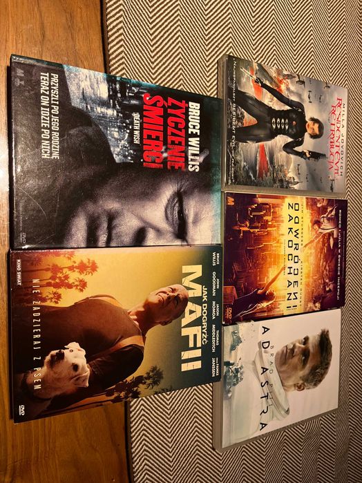 Zestaw 5 x dvd : Resodent Evil Ad Astra Życzenie Śmierci Jak dogryźć