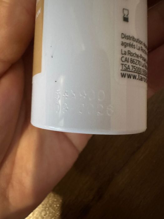 Сонцезахисний La Roche-Posay Anthelios Pigment Correct SPF 50+