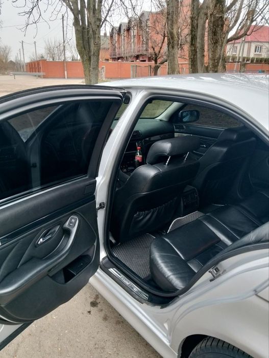 Продам власний автомобіль BMW E39 525i