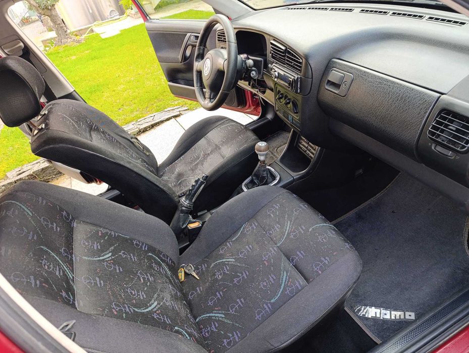 - VW Golf 3 TDI -