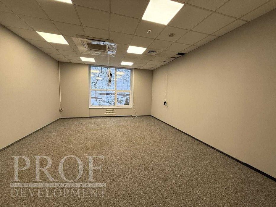 Оренда офісу в бізнес центрі метро Олімпійська (550 м2)