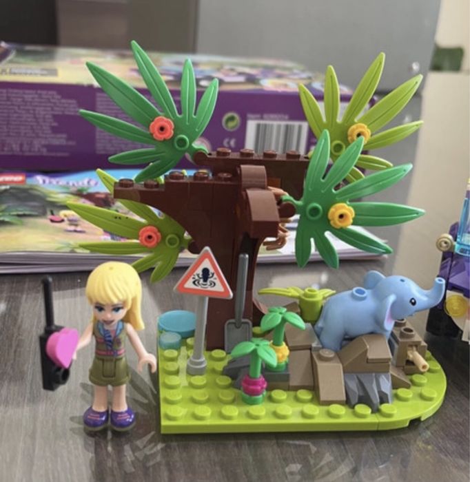 Lego friends selva com caixa