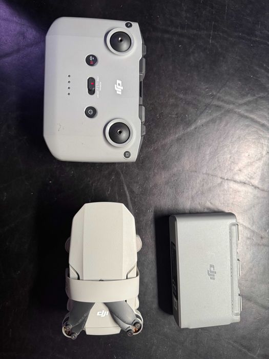 Квадрокоптер Dji mini2 fly more combo