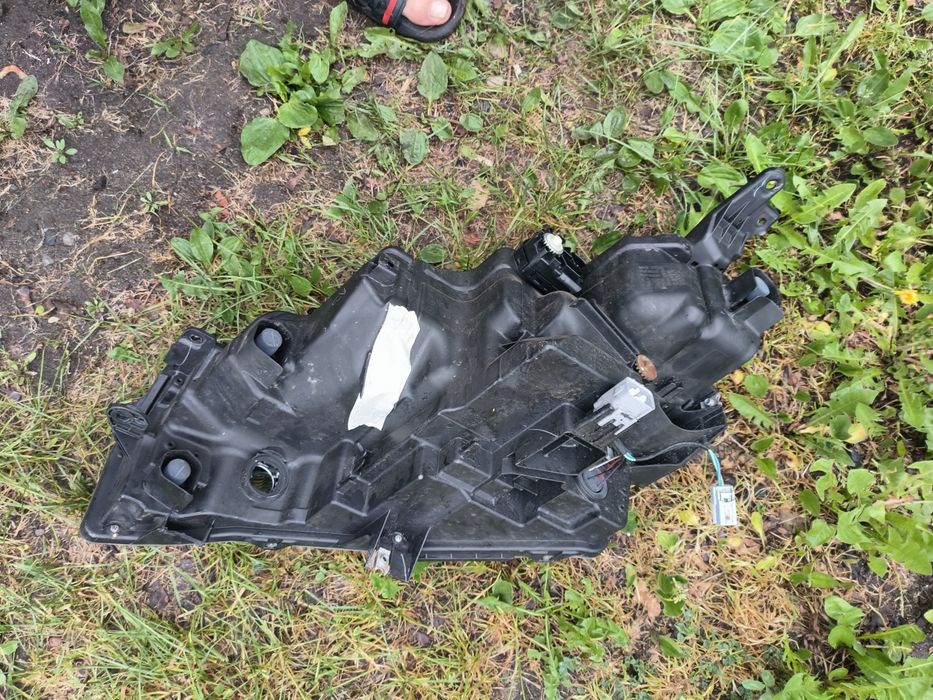 SUZUKI VITARA III LIFT FULL LED lampa przód przednia  prawa