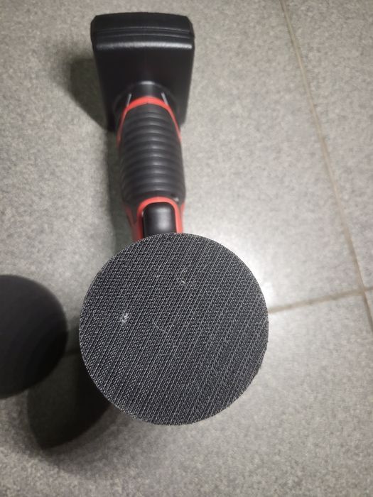 Milwaukee 2438 bps-0 полірувальна машина