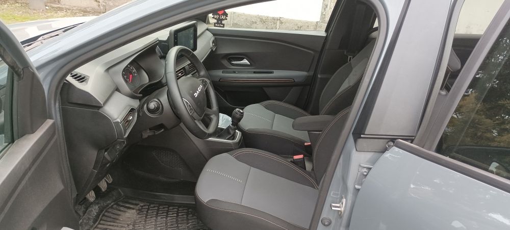 Dacia jogger bi-fuel impecáve apenas 27000km