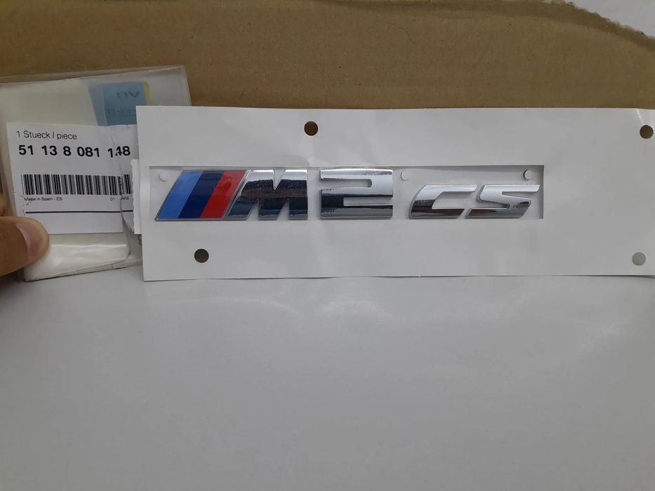 Emblemat BMW M2 CS OEM (nr 51138081148)