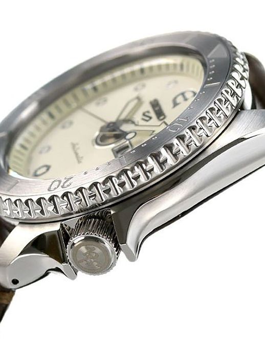 Seiko 5 Sports x Evisen Skateboards SBSA103