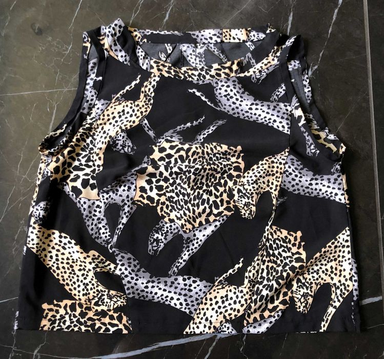Handmade krótka bluzka top czarna w gepardy XS/S 34/36 NOWA