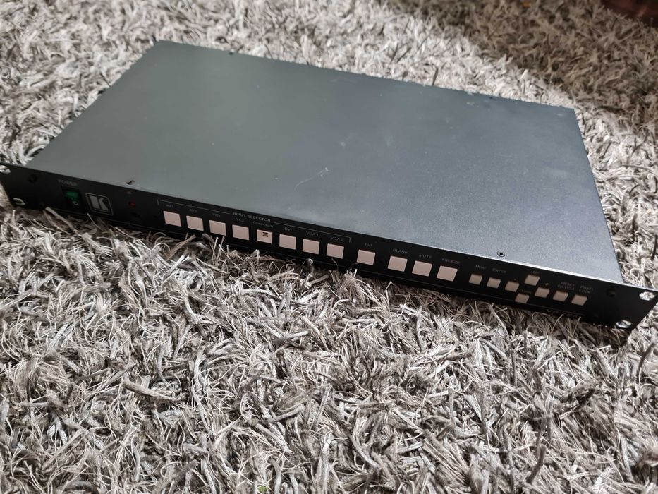 Kramer VP-724XL Videoscaler e Switch