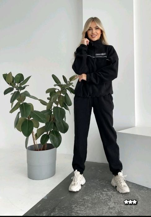 Теплий,м'який костюм