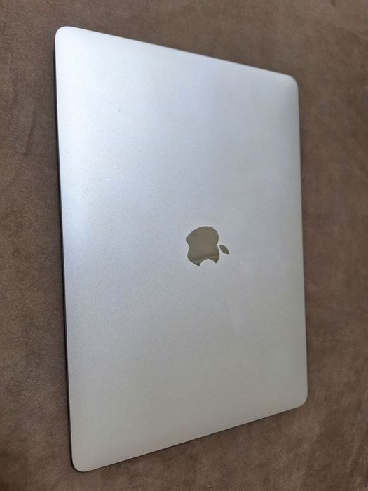 MacBook pro 13" Core i5/8/256 новий акумулятор