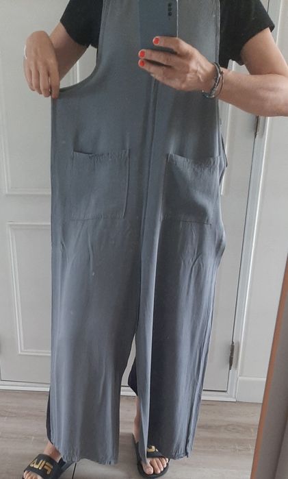 Macacão cinza, oversize