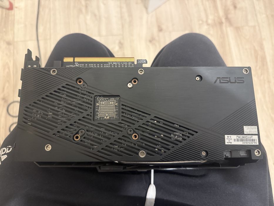 RX 5700 Asus Dual 8gb