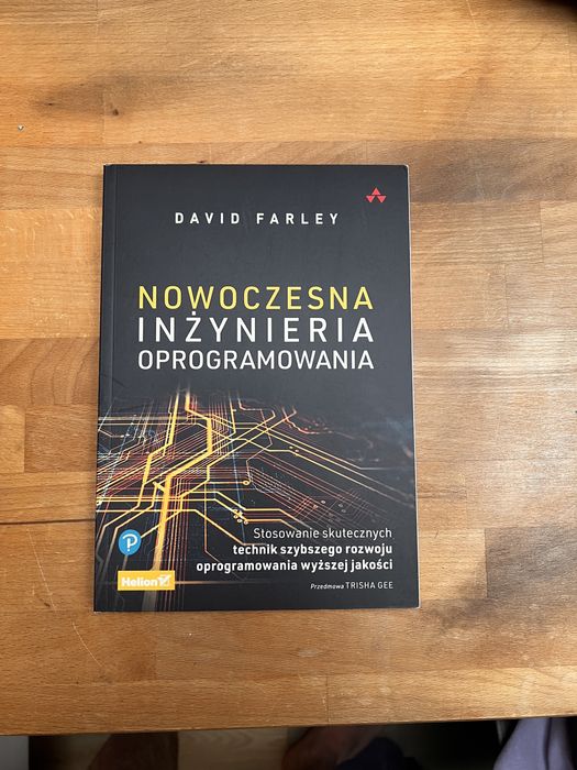 Zestaw ksiazek z zakresu programowania i UI design