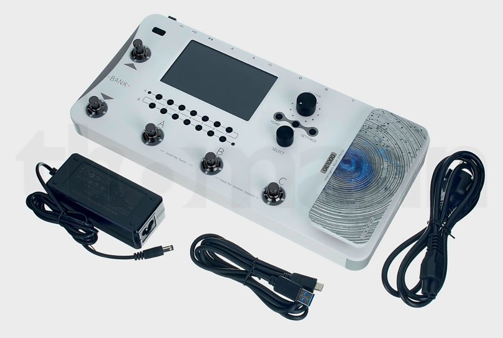 Pedaleira Mooer GE 1000