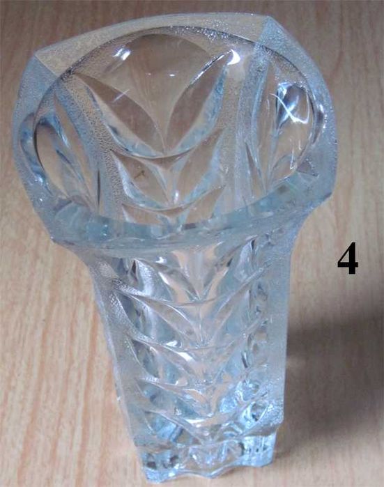 Вазы хрустальные