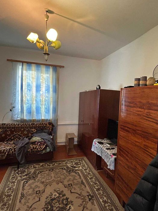 Будинок с. Малашівці 12 км. від міста.