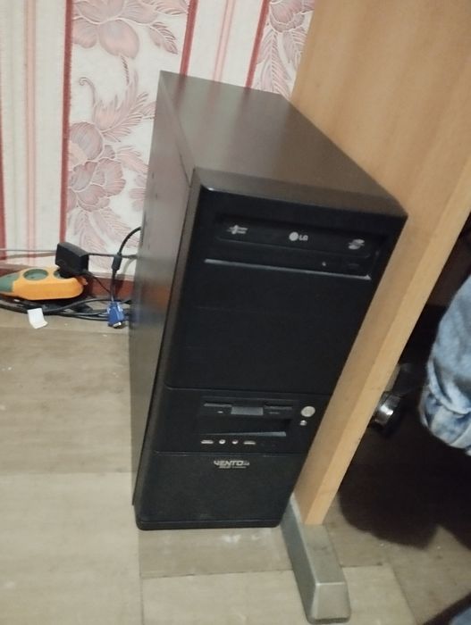 Срочно продам компьютер, в комплекте