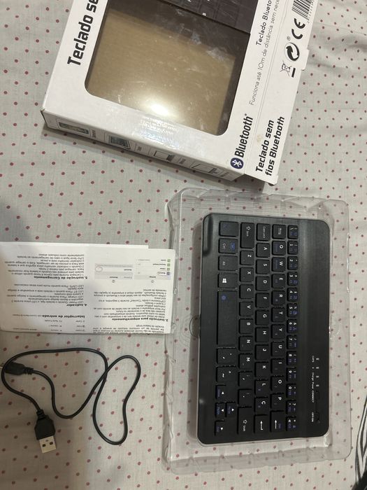 Teclado sem fios Bluetooth