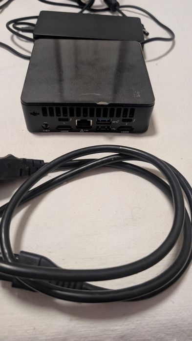 Mini PC Intel NUC 12 Pro i5-1240P