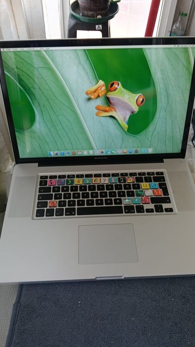 MacBook pro 2010