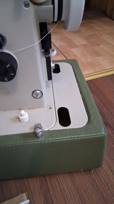 Maszyna do szycia predom Łucznik 466