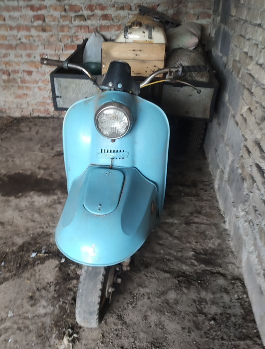 Продам мотороллер Муравей