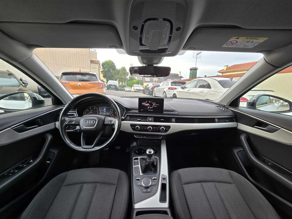AUDI A4 LIMOUSINE B9 S LINE 2.0TDI 150CV “LOOK RS4”